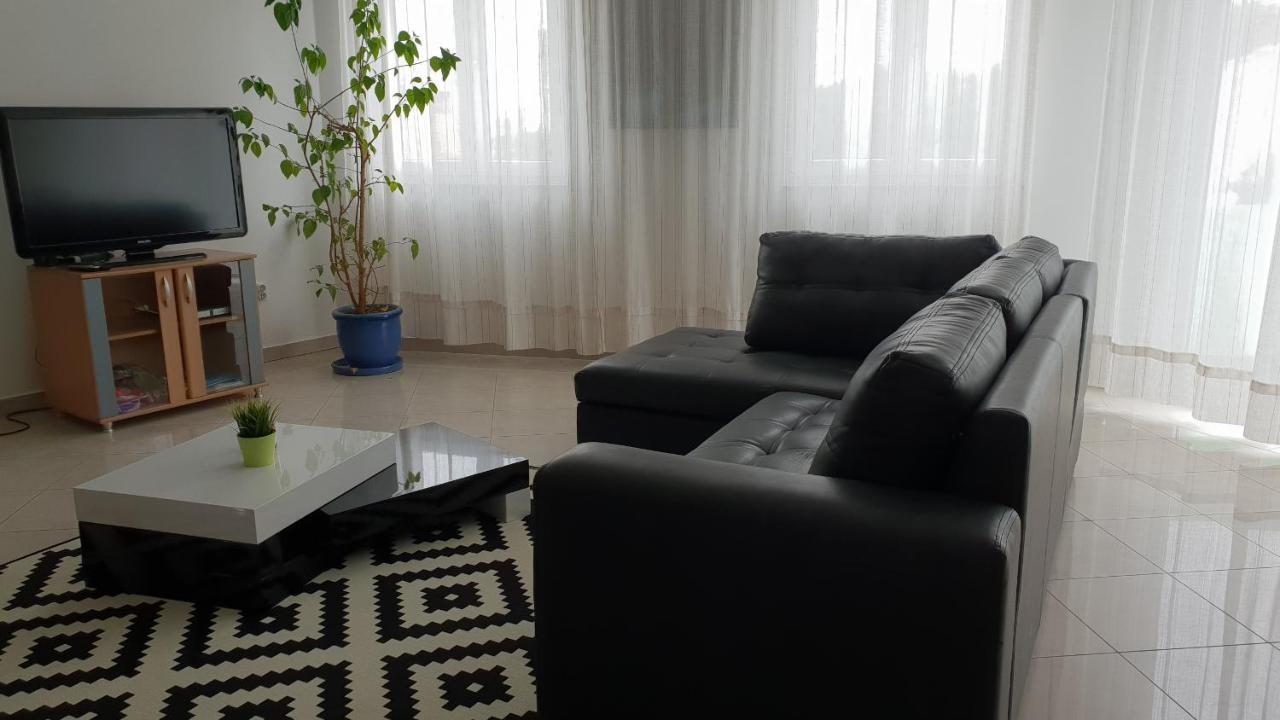 Apartments Paradiso Пула Екстериор снимка