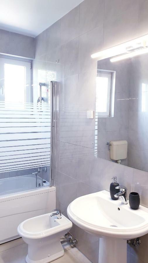 Apartments Paradiso Пула Екстериор снимка